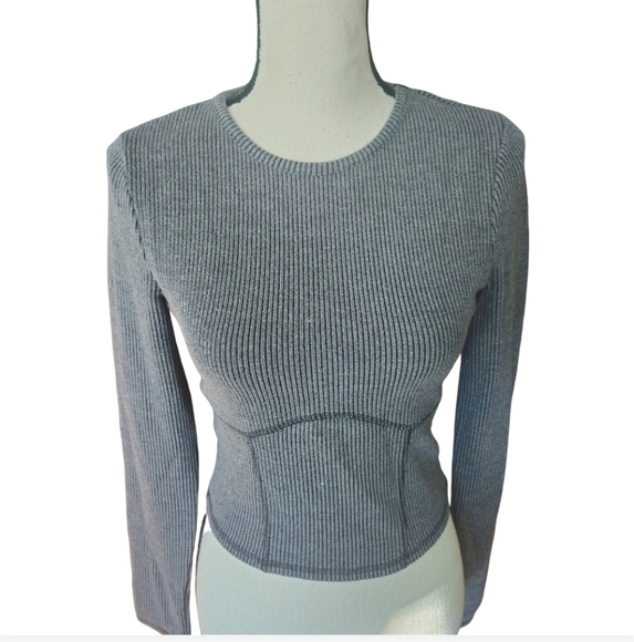 Wild Fable Gray Ribbed Long Sleeve Top - Picture 2 of 9